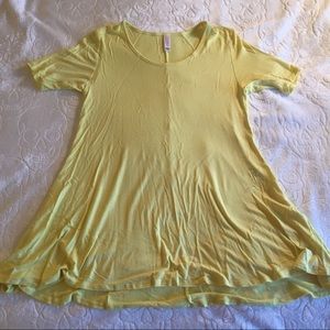 Lularoe perfect t, solid yellow, NWOT, XS